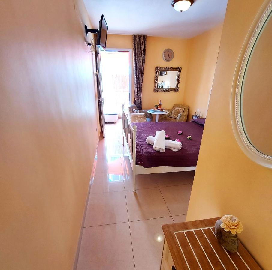 Small Apartment, Adeje House Wifi Free Costa Adeje (Tenerife) Exterior foto